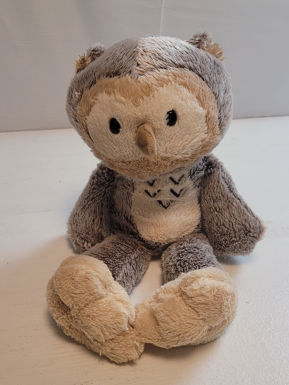 Fiesta Plush Owl in Gray and Cream